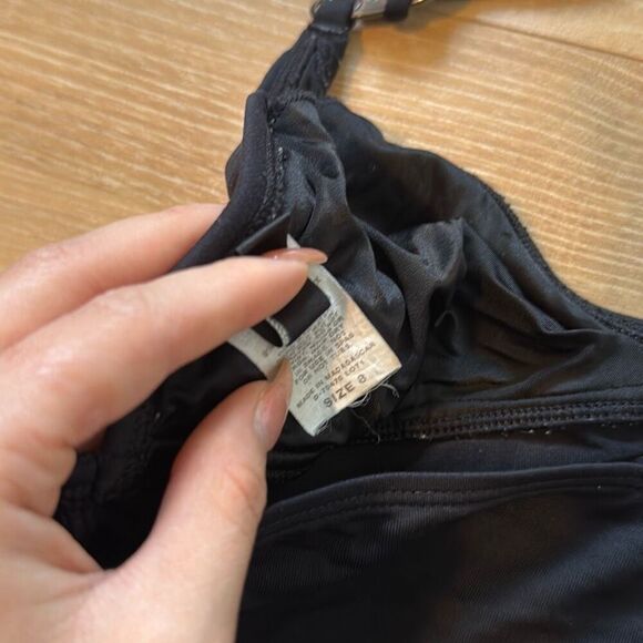 DKNY Vintage Swimwear Top size 8 with gold buckle - Picture 6 of 8